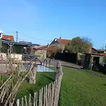 Plain Pied A Avec Parking Privatif - Fr-1-584-330 *