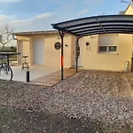 Plain Pied A Avec Parking Privatif - Fr-1-584-330 펜션 *