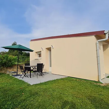 Plain Pied A Avec Parking Privatif - Fr-1-584-330 * Champenoux