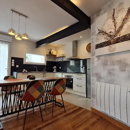 Plain Pied A Avec Parking Privatif - Fr-1-584-330 Champenoux