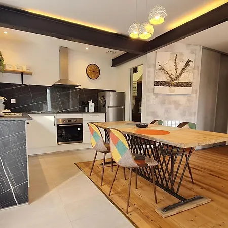 Plain Pied A Avec Parking Privatif - Fr-1-584-330 Σπίτι διακοπών *