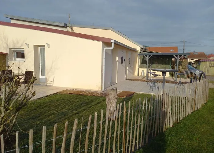 Plain Pied A Avec Parking Privatif - Fr-1-584-330 Prázdninový dům Champenoux