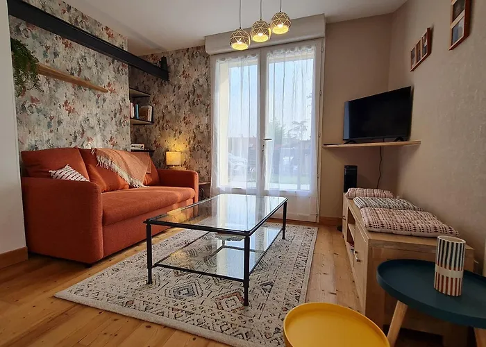 Plain Pied A Avec Parking Privatif - Fr-1-584-330 Prázdninový dům